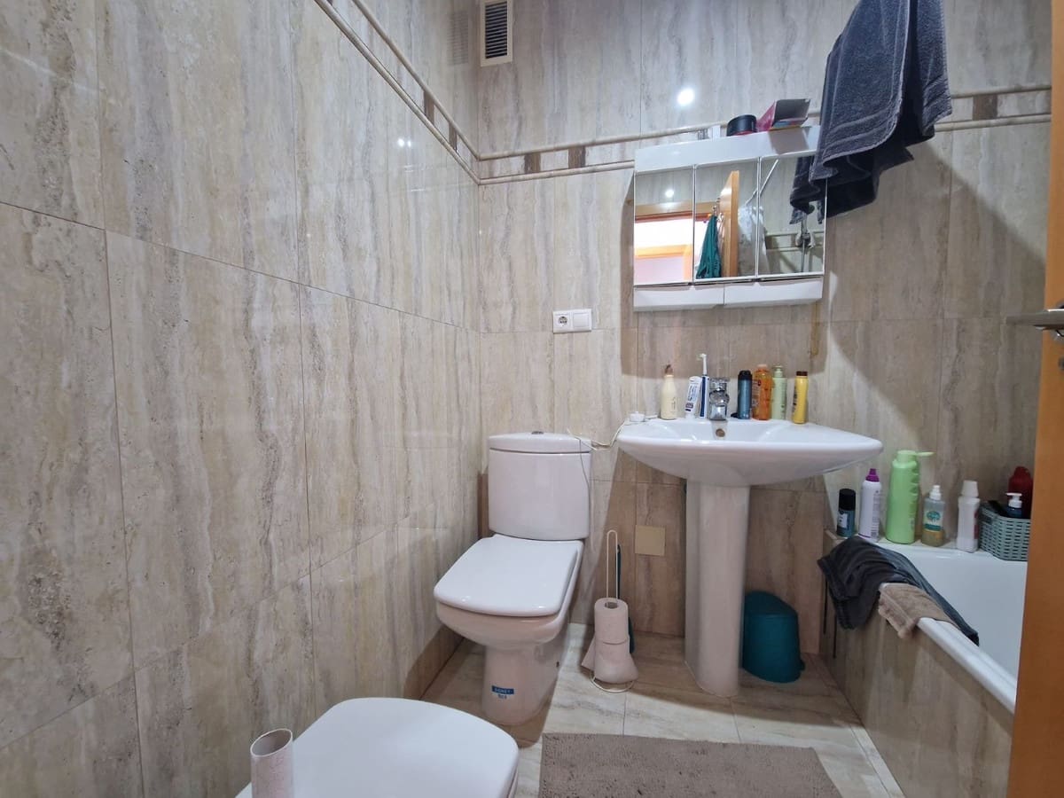 3 soveværelse Lejlighed til salg i Torrevieja - € 145.000 (Ref: 9142867)