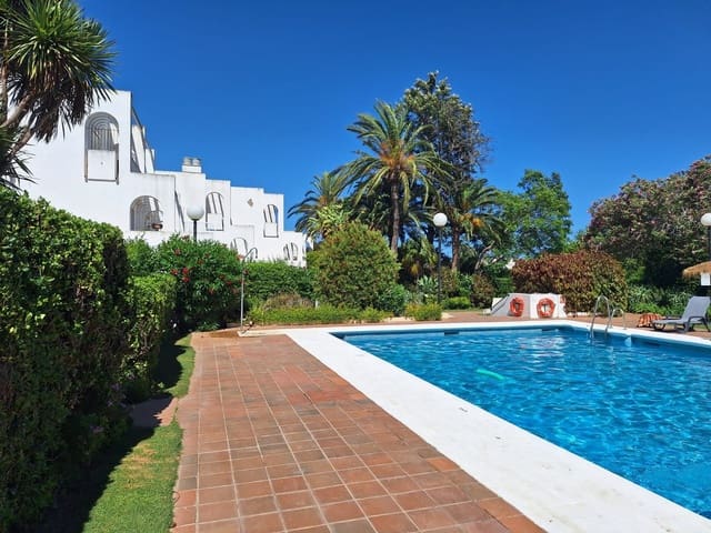2 soveværelse Lejlighed til salg i Sotogrande Costa, San Roque - € 270.000 (Ref: 9143495)