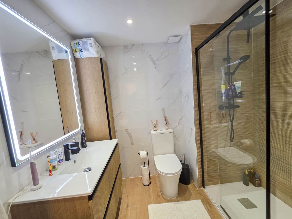 2 bedroom Apartment for sale in La Reserva - € 379,000 (Ref: 9143501)