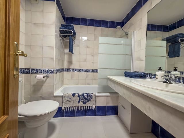 3 makuuhuone Omakotitalo myytävänä paikassa Bahia de Casares, Casares - 390 000 € (Ref: 9143508)