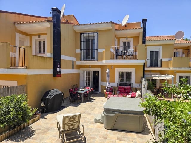 3 sypialnia Dom na sprzedaż w La Duquesa / Puerto de la Duquesa, Manilva - 345 000 € (Ref: 9143509)