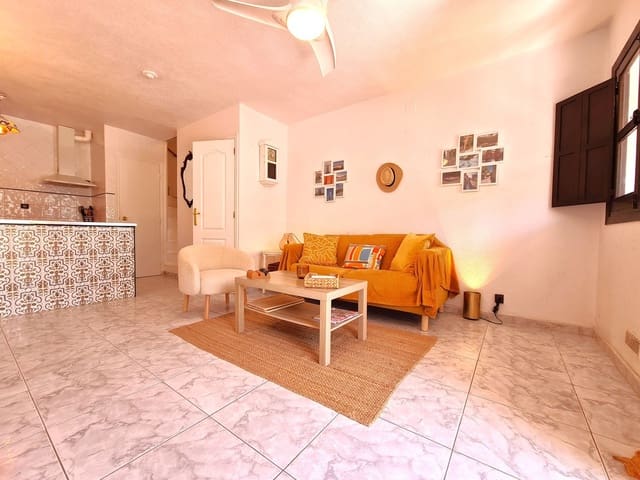 2 chambre Maison de Ville à vendre à Manilva Pueblo, Manilva avec piscine garage - 262 500 € (Ref: 9143510)