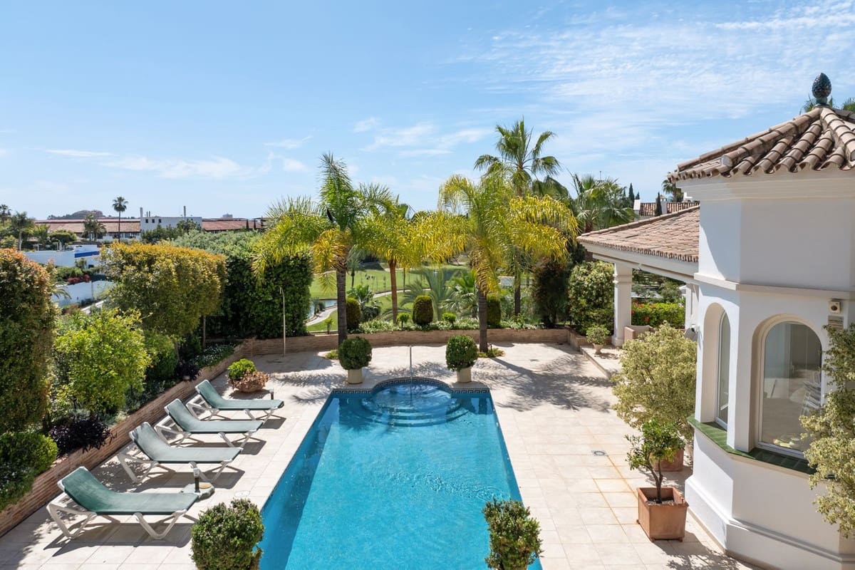 4 chambre Villa/Maison à vendre à La Quinta avec piscine - 2 395 000 € (Ref: 9143514)