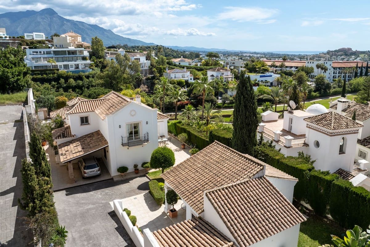 4 chambre Villa/Maison à vendre à La Quinta avec piscine - 2 395 000 € (Ref: 9143514)
