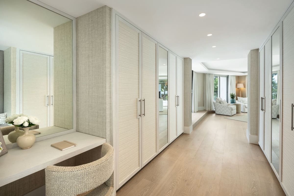 6 bedroom Villa for sale in Golden Mile - € 8,950,000 (Ref: 9143516)