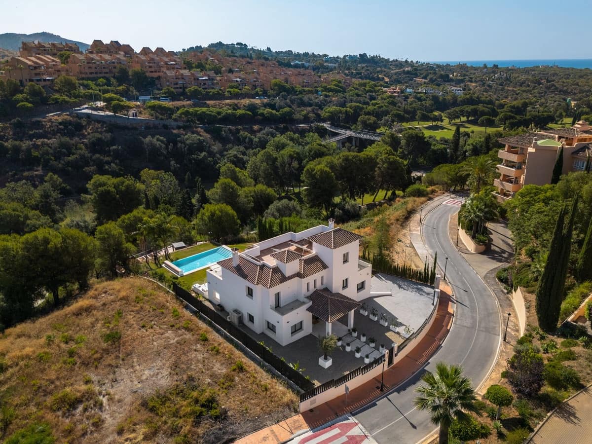 5 sypialnia Willa na sprzedaż w Elviria - 3 200 000 € (Ref: 9143519)