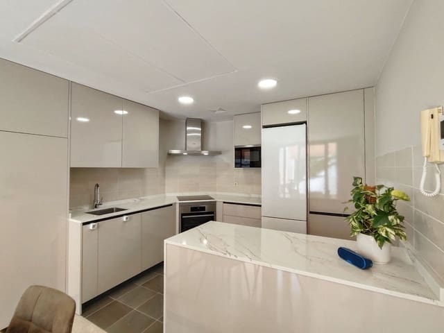 Casa de 4 habitaciones en Casares Pueblo, Casares en venta - 475.000 € (Ref: 9143524)