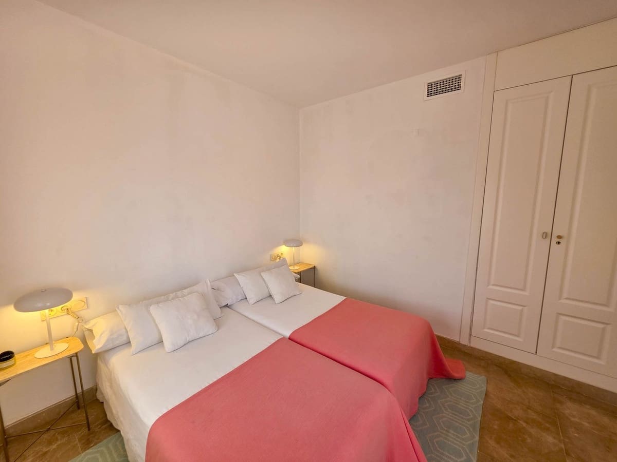 2 Zimmer Apartment zu verkaufen in San Luis de Sabinillas mit Garage - 279.000 € (Ref: 9143535)