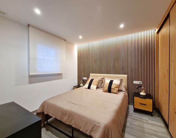 3 soveværelse Lejlighed til salg i Zona Calvario, Estepona - € 415.000 (Ref: 9143538)