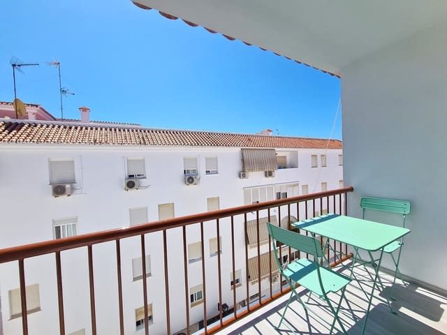 4 sypialnia Apartament na sprzedaż w Centro, Estepona - 480 000 € (Ref: 9143542)