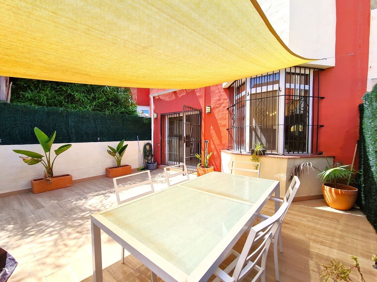 3 chambre Maison de Ville à vendre à Estepona - 540 000 € (Ref: 9143545)