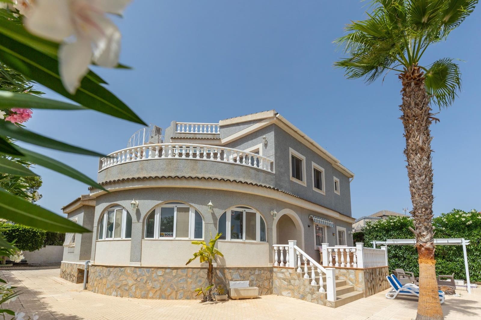 5 bedroom Villa for sale in San Fulgencio - € 500,000 (Ref: 9145518)