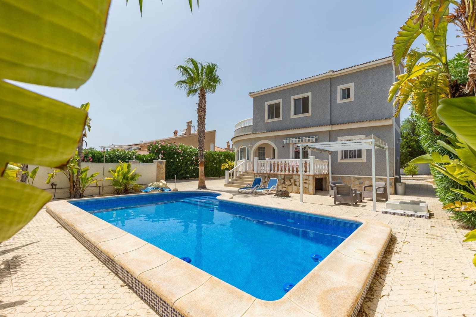 5 bedroom Villa for sale in San Fulgencio - € 490,000 (Ref: 9145518)