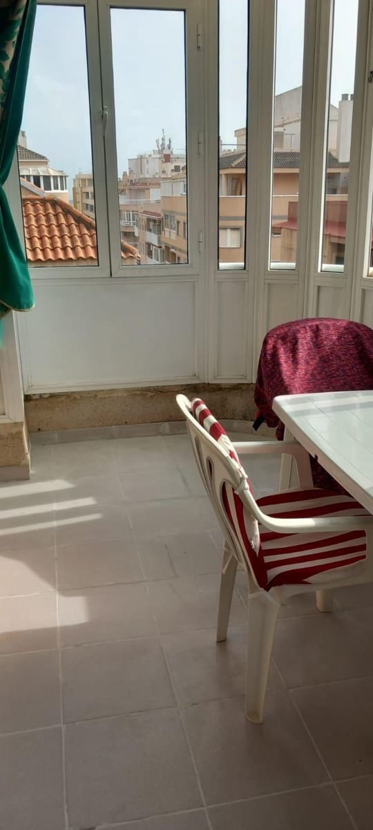 2 bedroom Penthouse for sale in Torrevieja with pool - € 157,000 (Ref: 9145519)