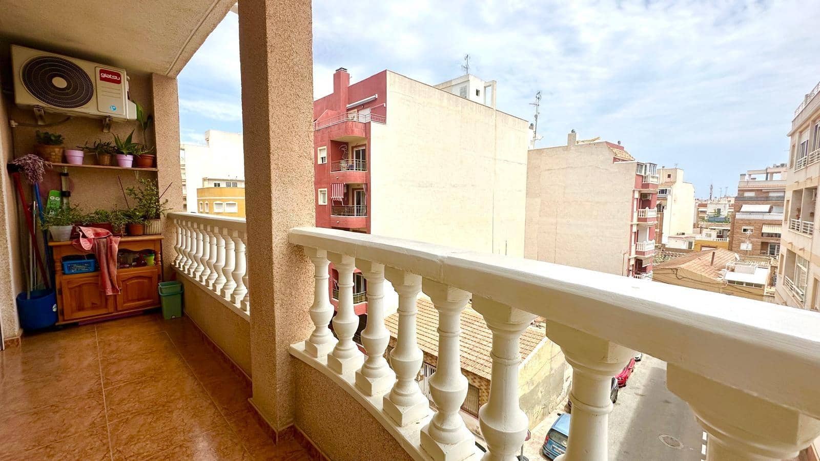 2 slaapkamer Appartement te koop in Torrevieja - € 132.900 (Ref: 9145521)