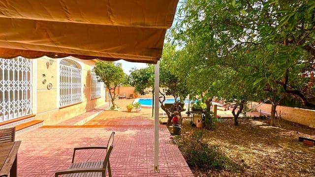 3 makuuhuone Huvila myytävänä paikassa Los Balcones - Los Altos, Torrevieja mukana uima-altaan - 450 000 € (Ref: 9145522)