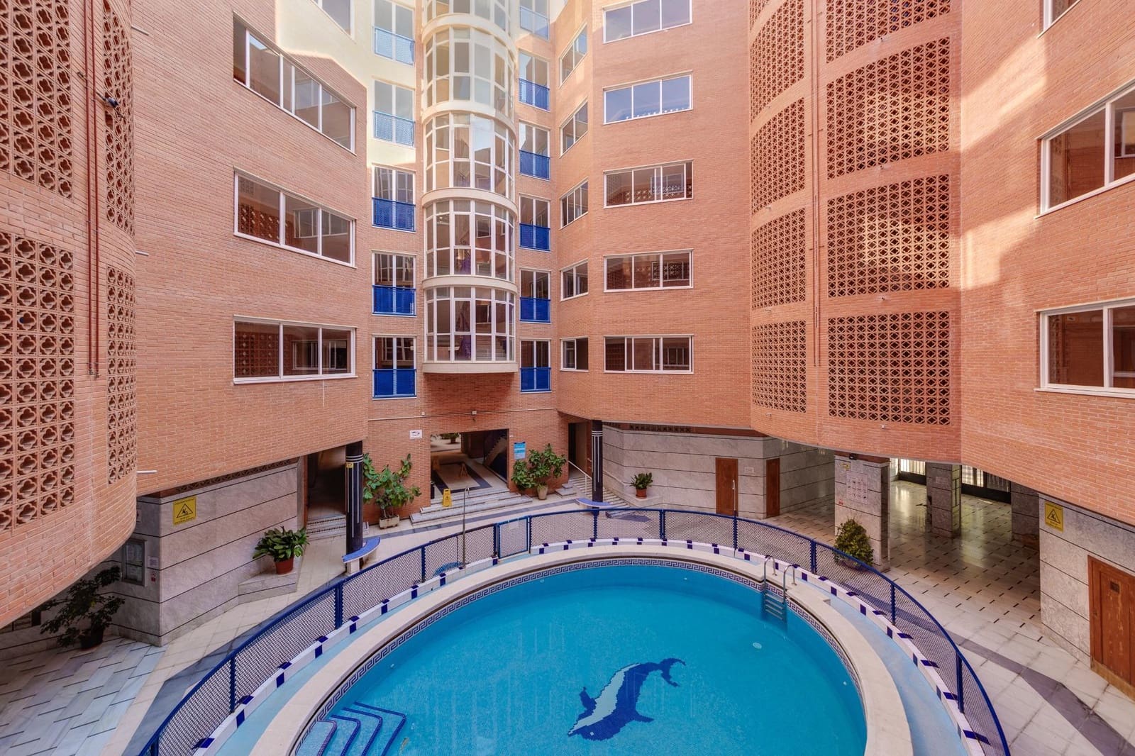 3 quarto Apartamento para venda em Torrevieja com piscina - 264 969 € (Ref: 9145523)