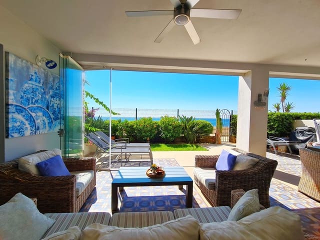 3 soveværelse Strandlejlighed til salg i Bahia de Casares, Casares - € 995.000 (Ref: 9145526)