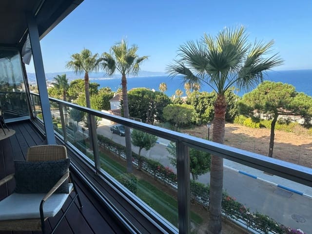 3 soveværelse Lejlighed til salg i Punta de la Chullera, Manilva - € 450.000 (Ref: 9145527)