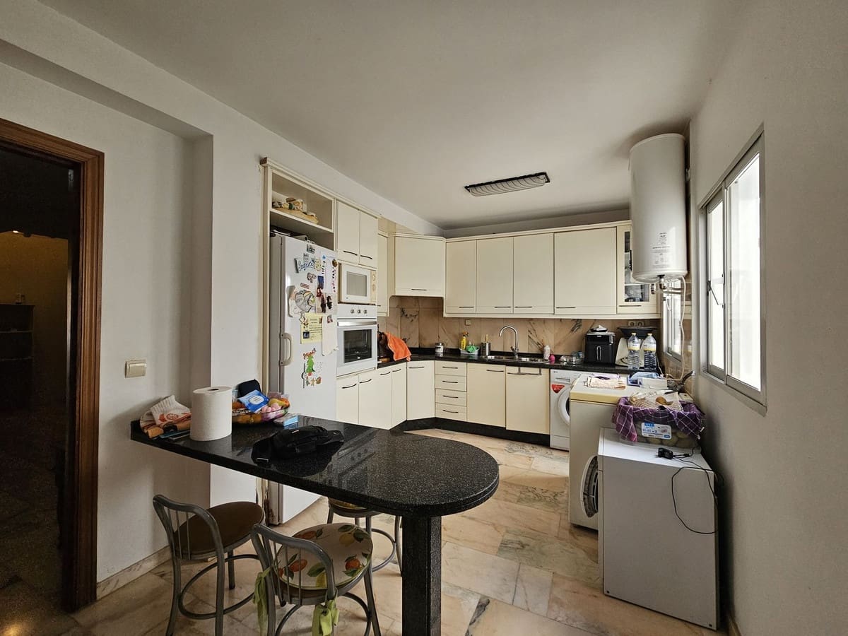 3 soverom Leilighet til salgs i Estepona - € 330 000 (Ref: 9145528)