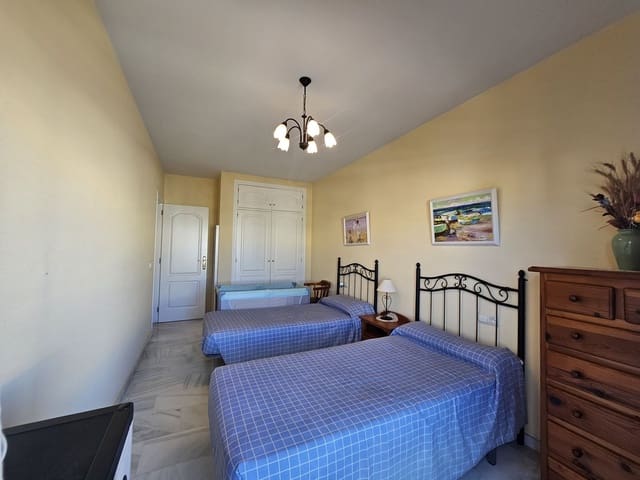 2 slaapkamer Appartement te koop in San Luis de Sabinillas, Manilva - € 259.000 (Ref: 9145529)