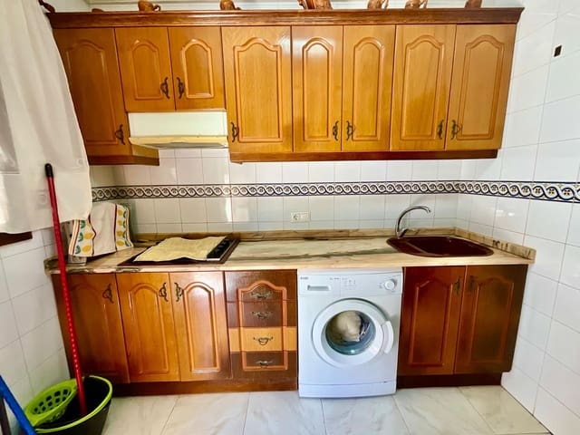 2 bedroom Bungalow for sale in Torreblanca, Torrevieja with pool - € 159,000 (Ref: 9147170)