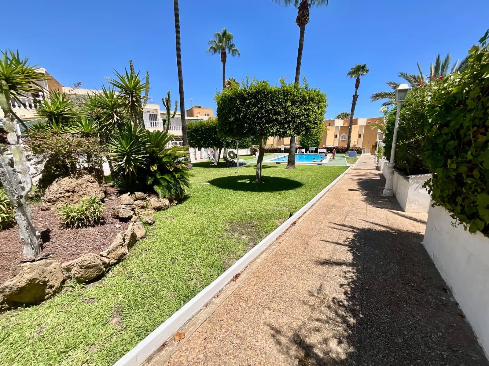 2 soverom Bungalow til salgs i Torrevieja med svømmebasseng - € 156 000 (Ref: 9147170)