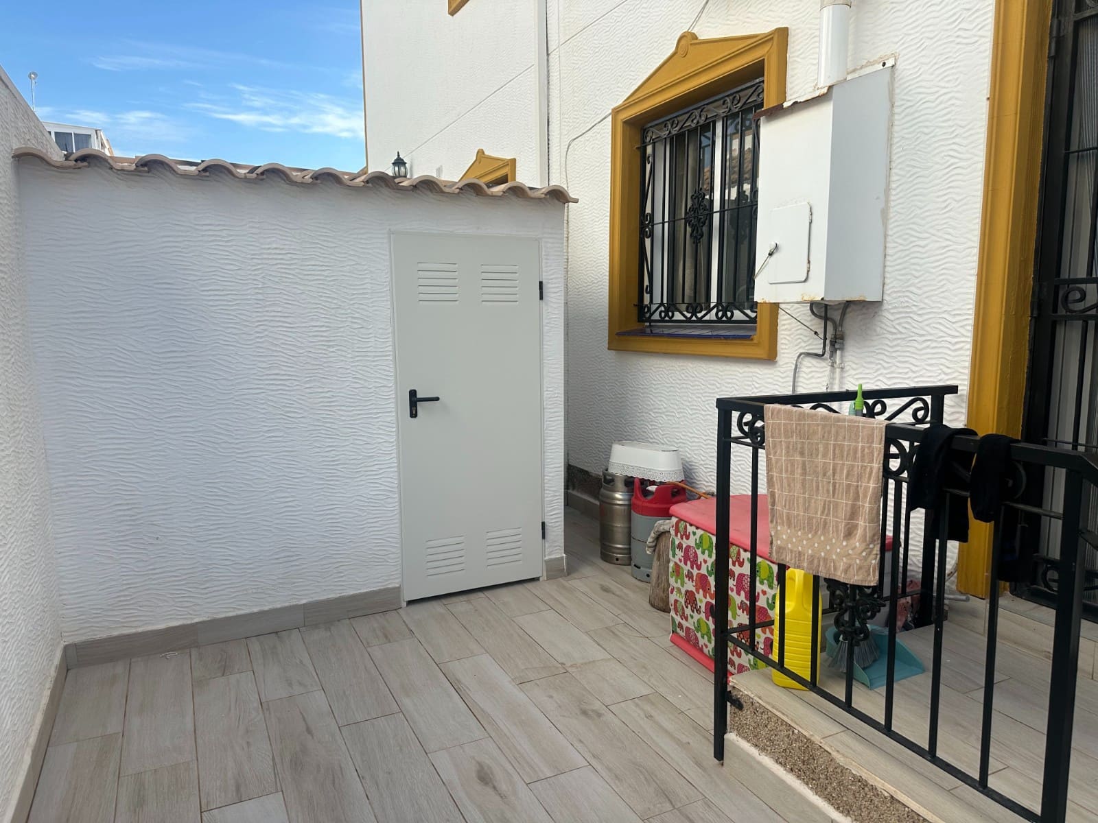 Casa de 3 habitaciones en Orihuela en venta - 180.000 € (Ref: 9147172)