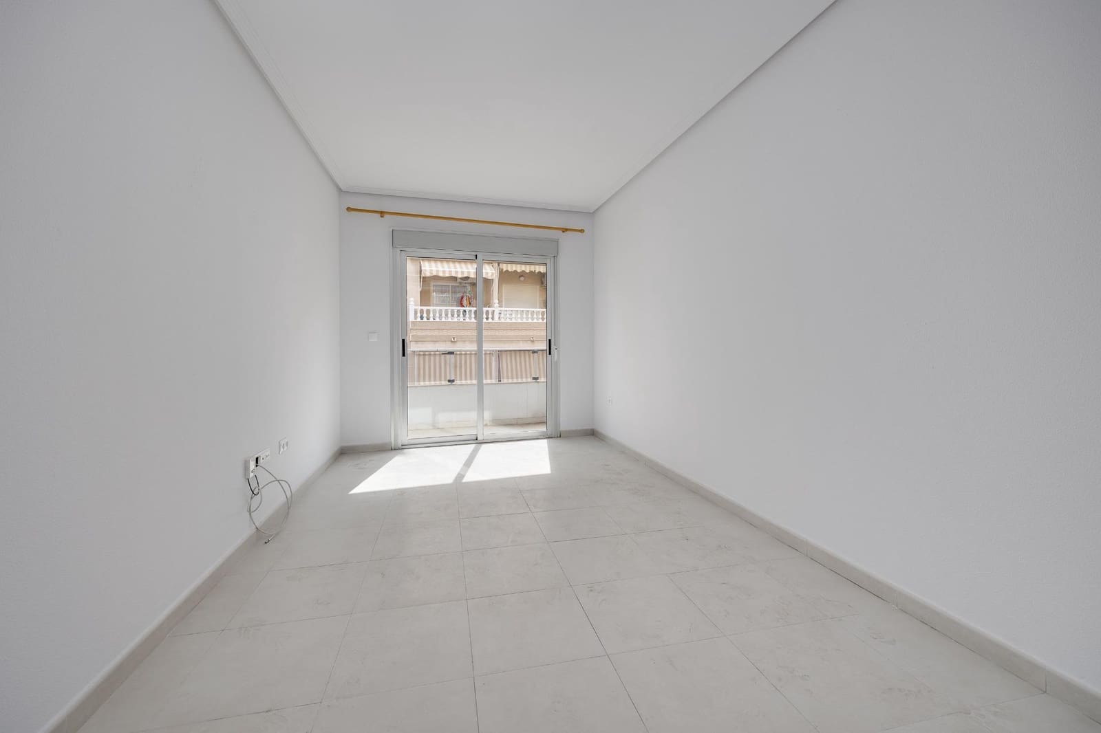 3 makuuhuone Huoneisto myytävänä paikassa Torrevieja - 178 995 € (Ref: 9149257)