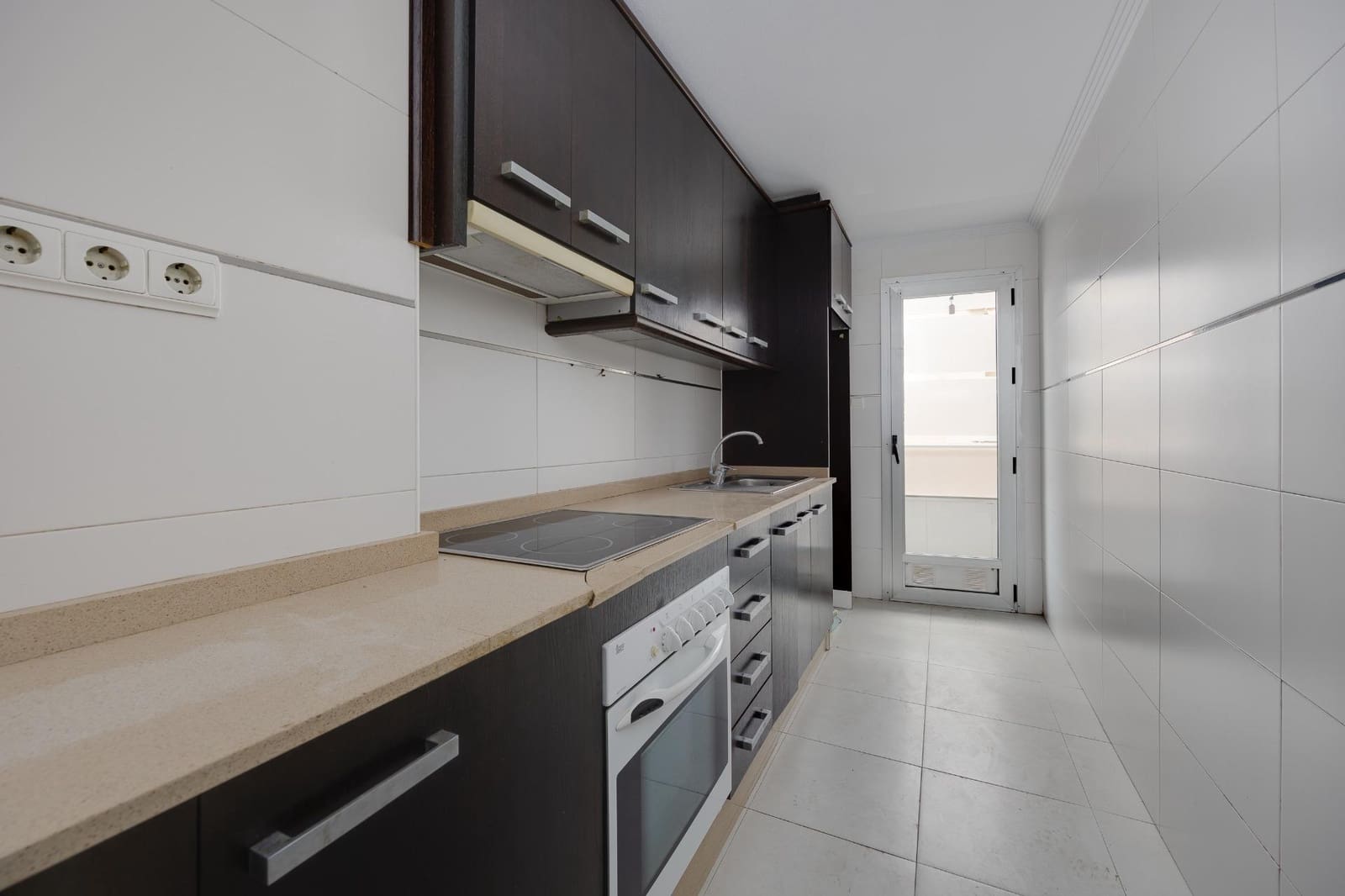 3 makuuhuone Huoneisto myytävänä paikassa Torrevieja - 178 995 € (Ref: 9149257)