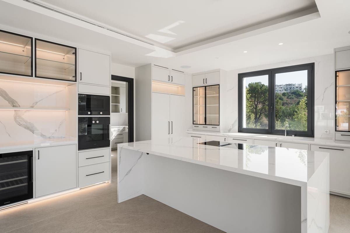 4 chambre Villa/Maison à vendre à Estepona avec piscine - 2 990 000 € (Ref: 9149260)