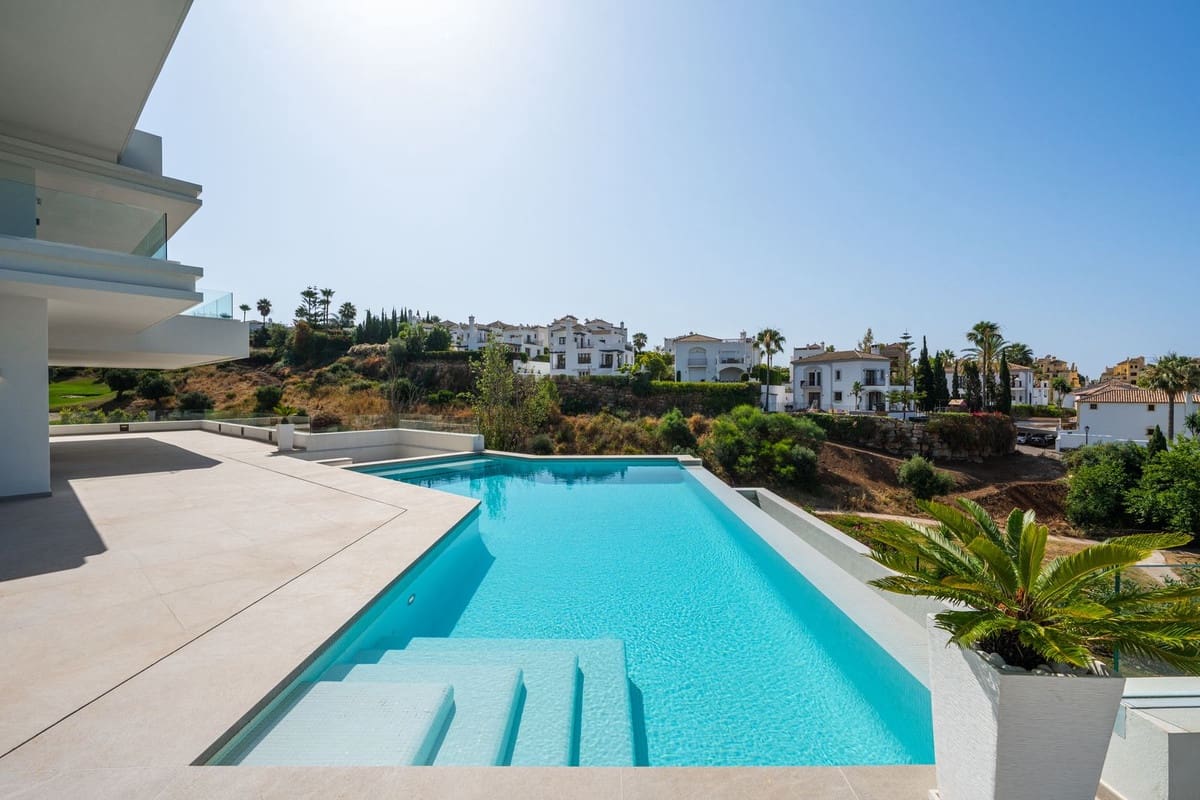 4 chambre Villa/Maison à vendre à Estepona avec piscine - 2 990 000 € (Ref: 9149260)