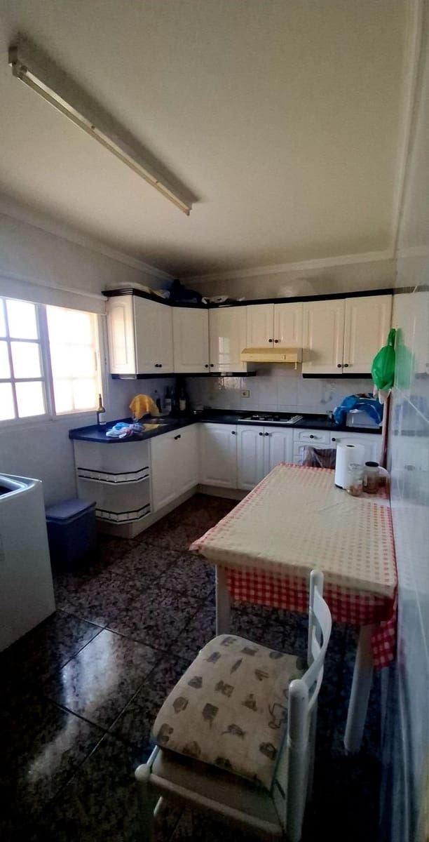 3 sypialnia Finka/Dom wiejski na sprzedaż w Tuineje z garażem - 330 000 € (Ref: 9149262)