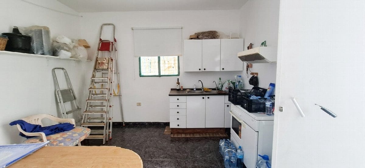 3 soveværelse Villa til salg i Tuineje med garage - € 330.000 (Ref: 9149262)