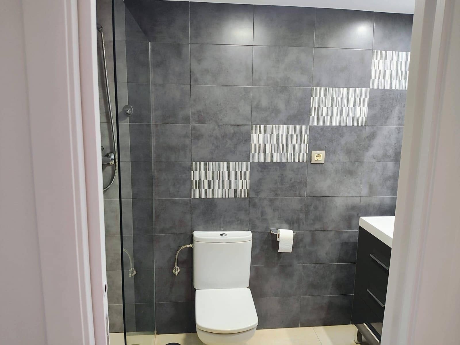 2 bedroom Apartment for sale in Los Cuarteros with pool garage - € 159,900 (Ref: 9152158)