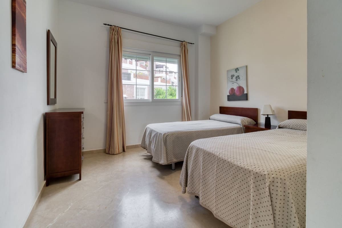 4 soveværelse Byhus til salg i Alhaurin de la Torre med garage - € 599.000 (Ref: 9152166)