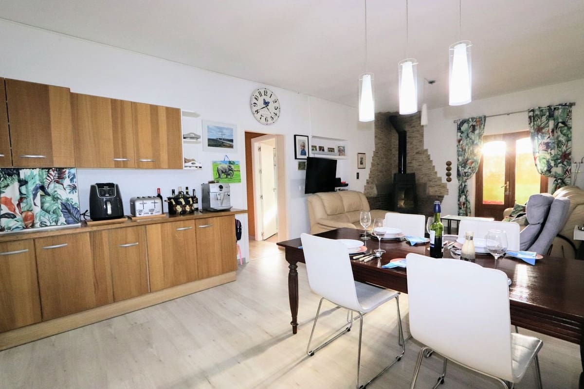 6 soveværelse Villa til salg i Roldan med swimmingpool garage - € 600.000 (Ref: 9152167)