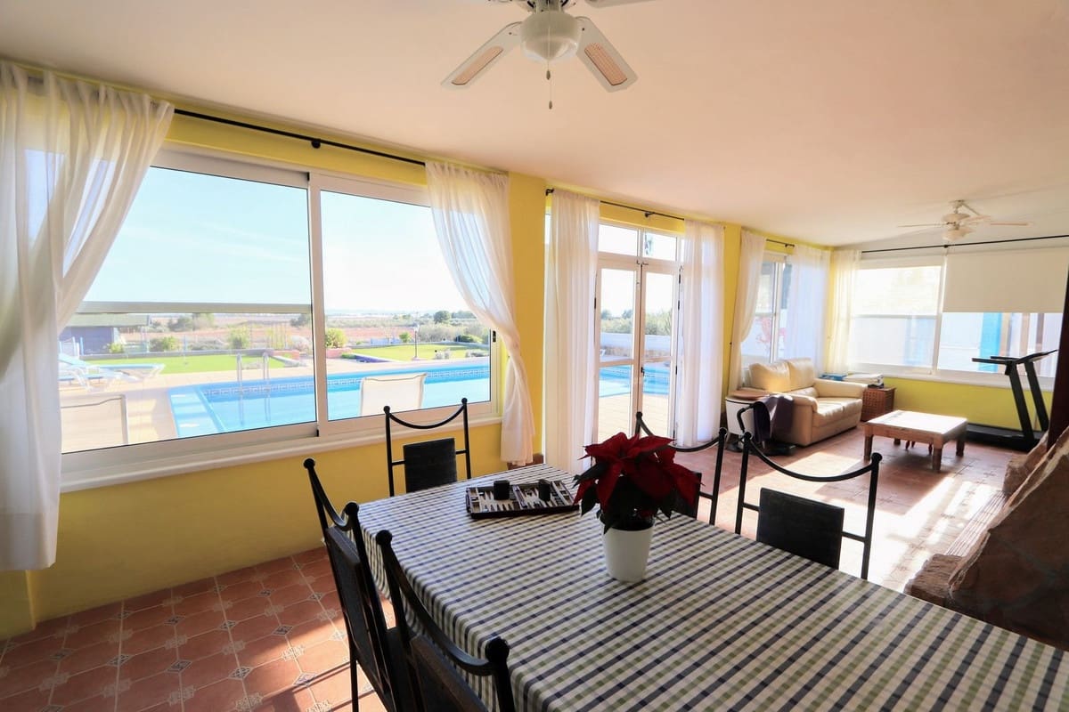 6 camera da letto Villa in vendita in Roldan con piscina garage - 600.000 € (Rif: 9152167)