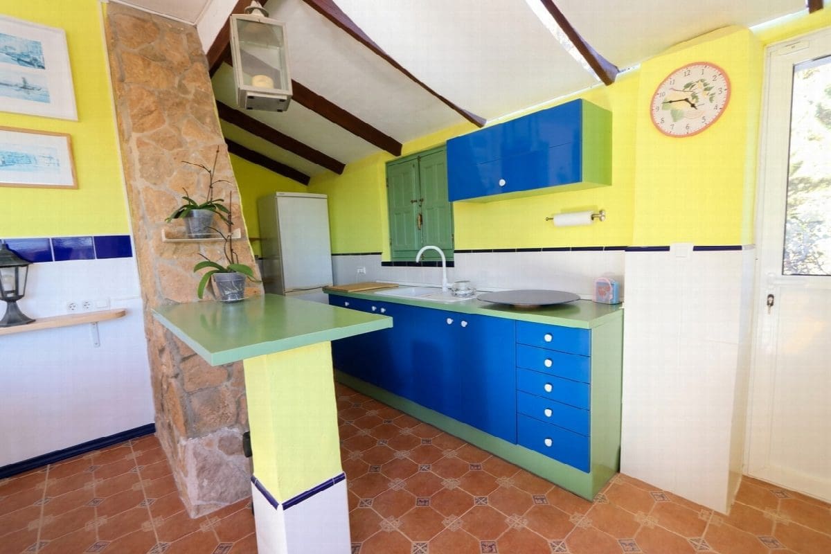 6 bedroom Villa for sale in Roldan with pool - € 599,900 (Ref: 9152167)
