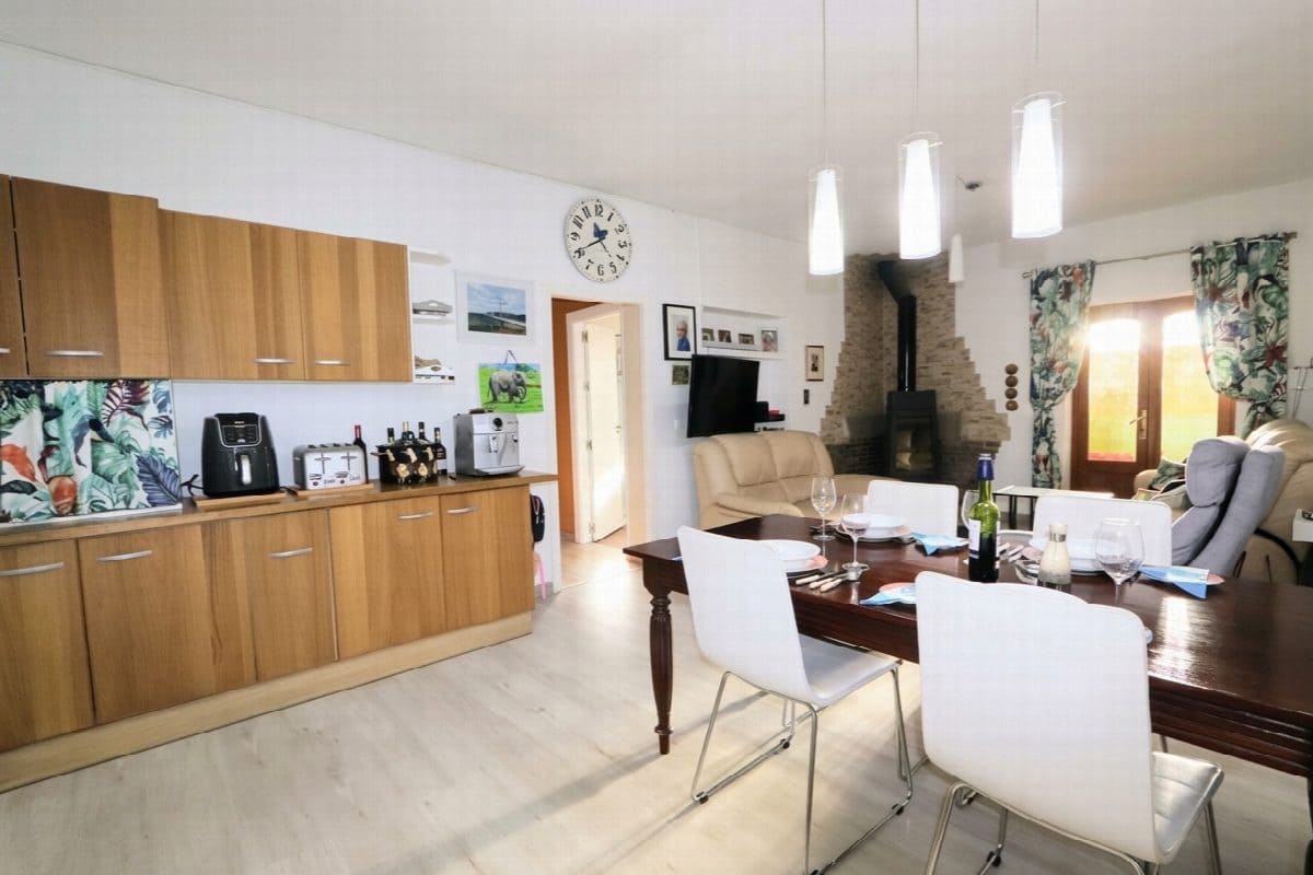 6 bedroom Villa for sale in Roldan with pool - € 599,900 (Ref: 9152167)