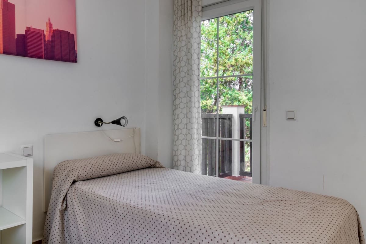 4 soveværelse Villa til salg i Alhaurin de la Torre med garage - € 599.000 (Ref: 9152171)