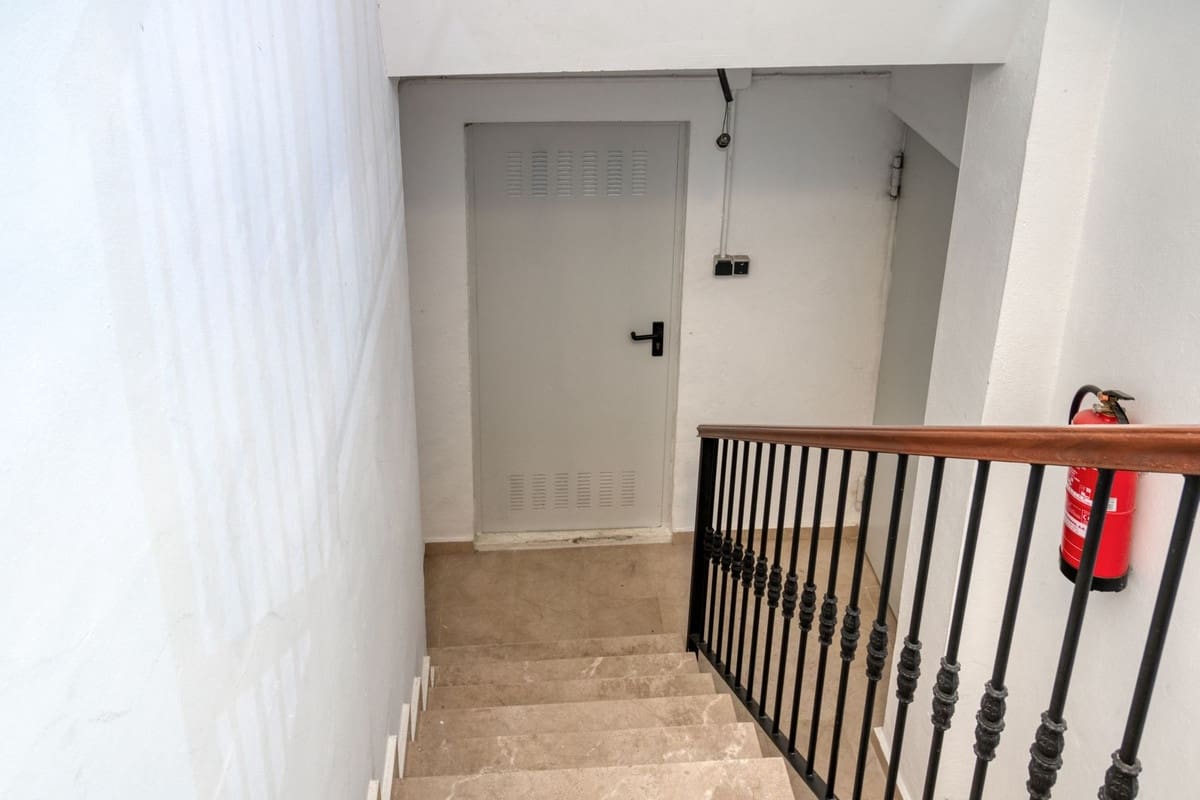 4 soveværelse Villa til salg i Alhaurin de la Torre med garage - € 599.000 (Ref: 9152171)