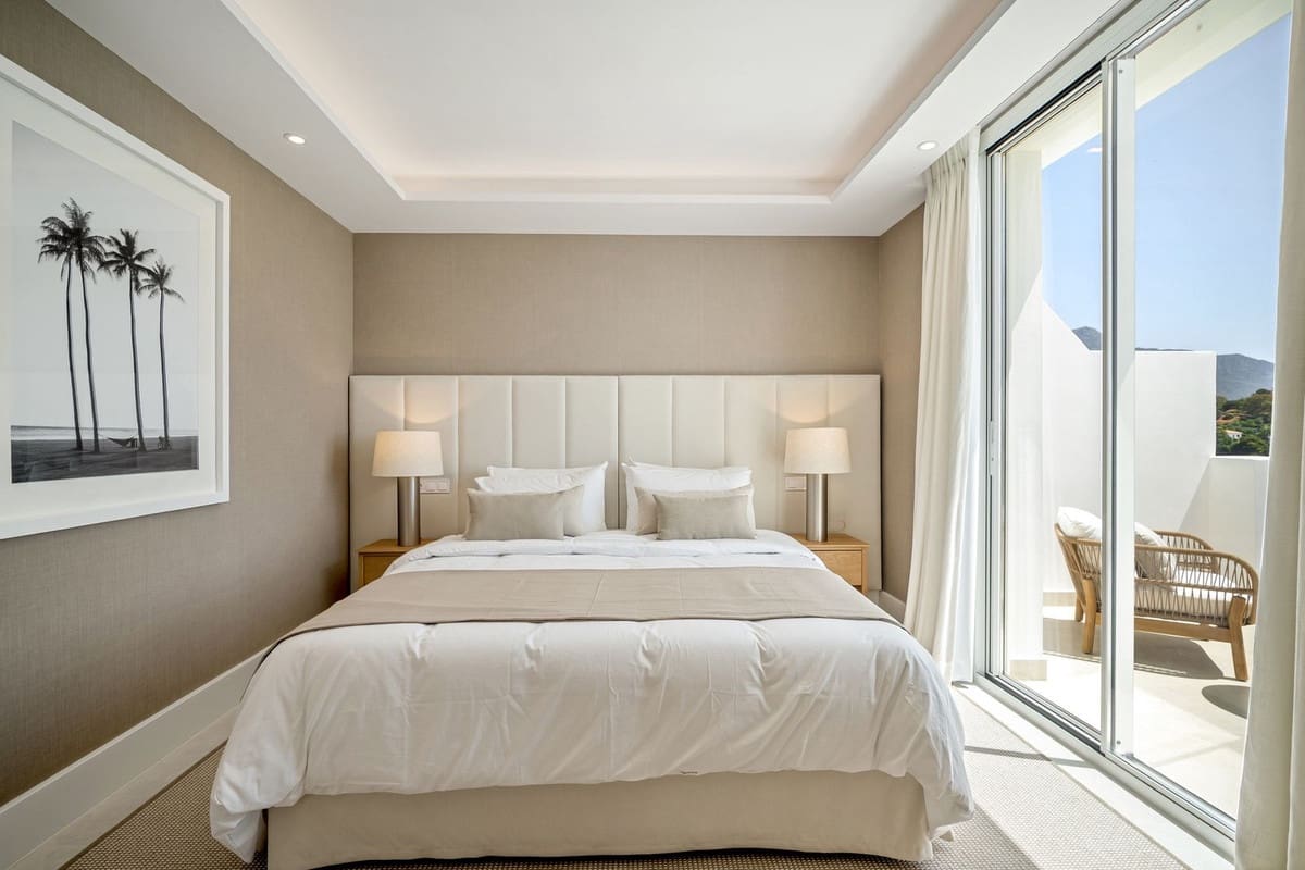 4 soveværelse Byhus til salg i La Quinta - € 1.875.000 (Ref: 9153945)