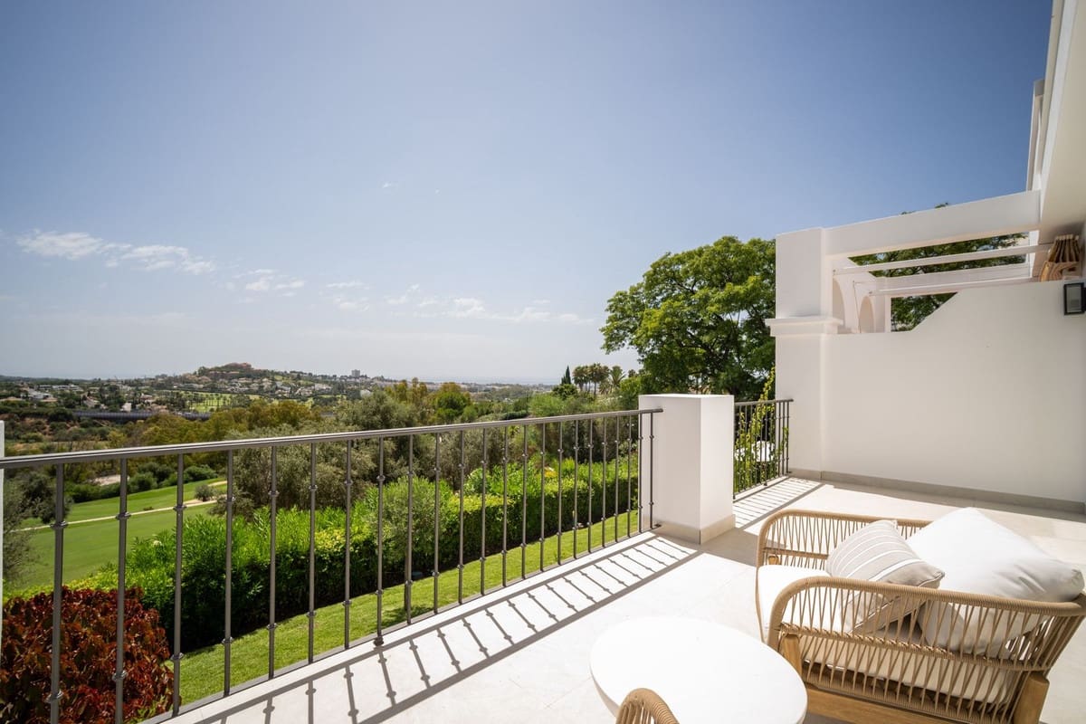 4 slaapkamer Villa te koop in La Quinta met zwembad - € 1.795.000 (Ref: 9153945)