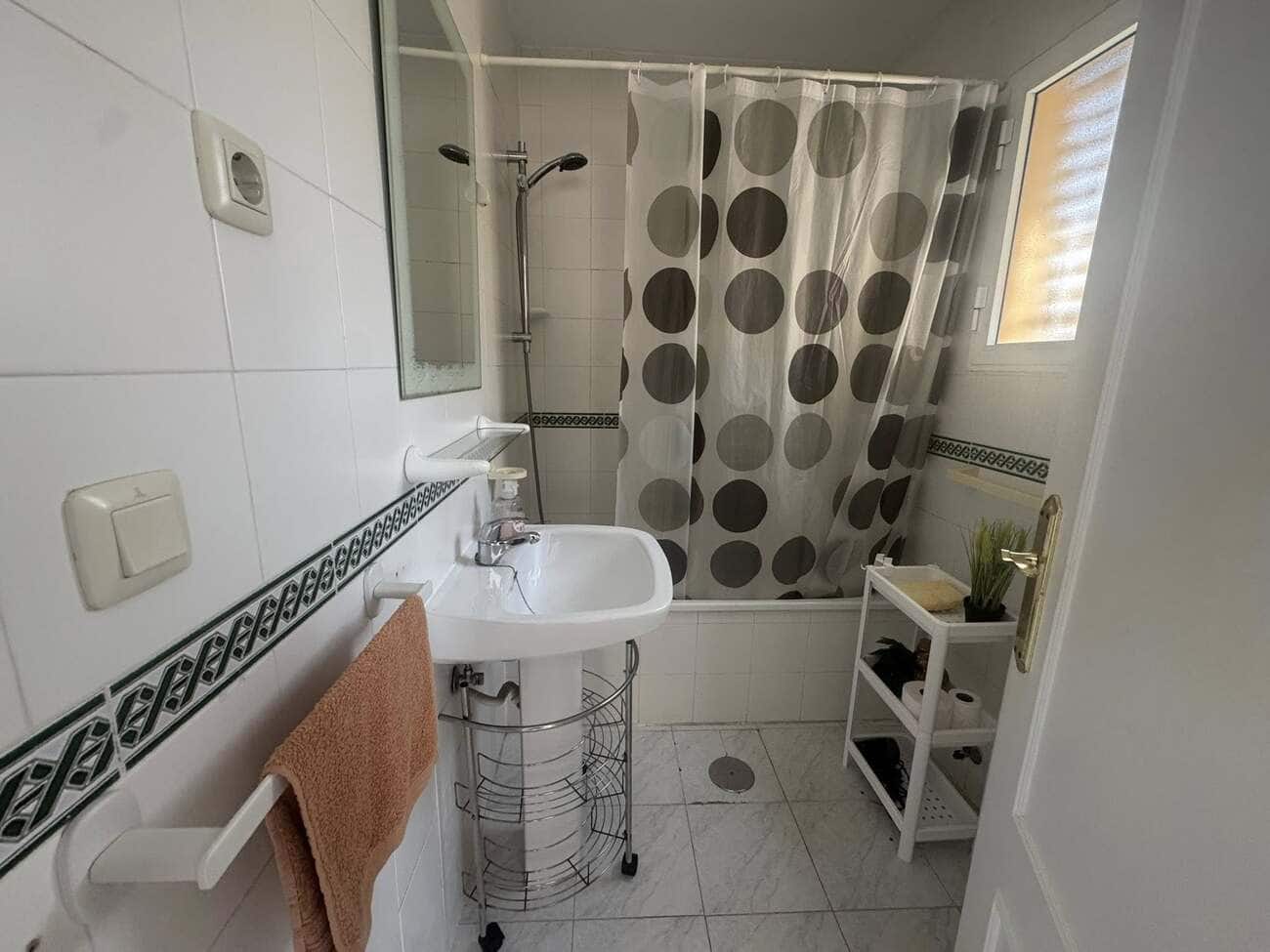 2 soveværelse Penthouse til salg i Torrevieja med swimmingpool - € 148.000 (Ref: 9153947)