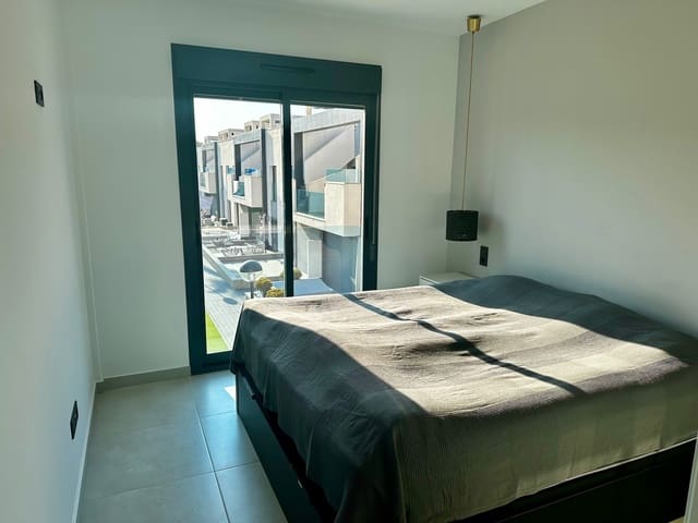 3 sovrum Takvåning till salu i El Raso, Guardamar del Segura med pool - 298 000 € (Ref: 9159457)