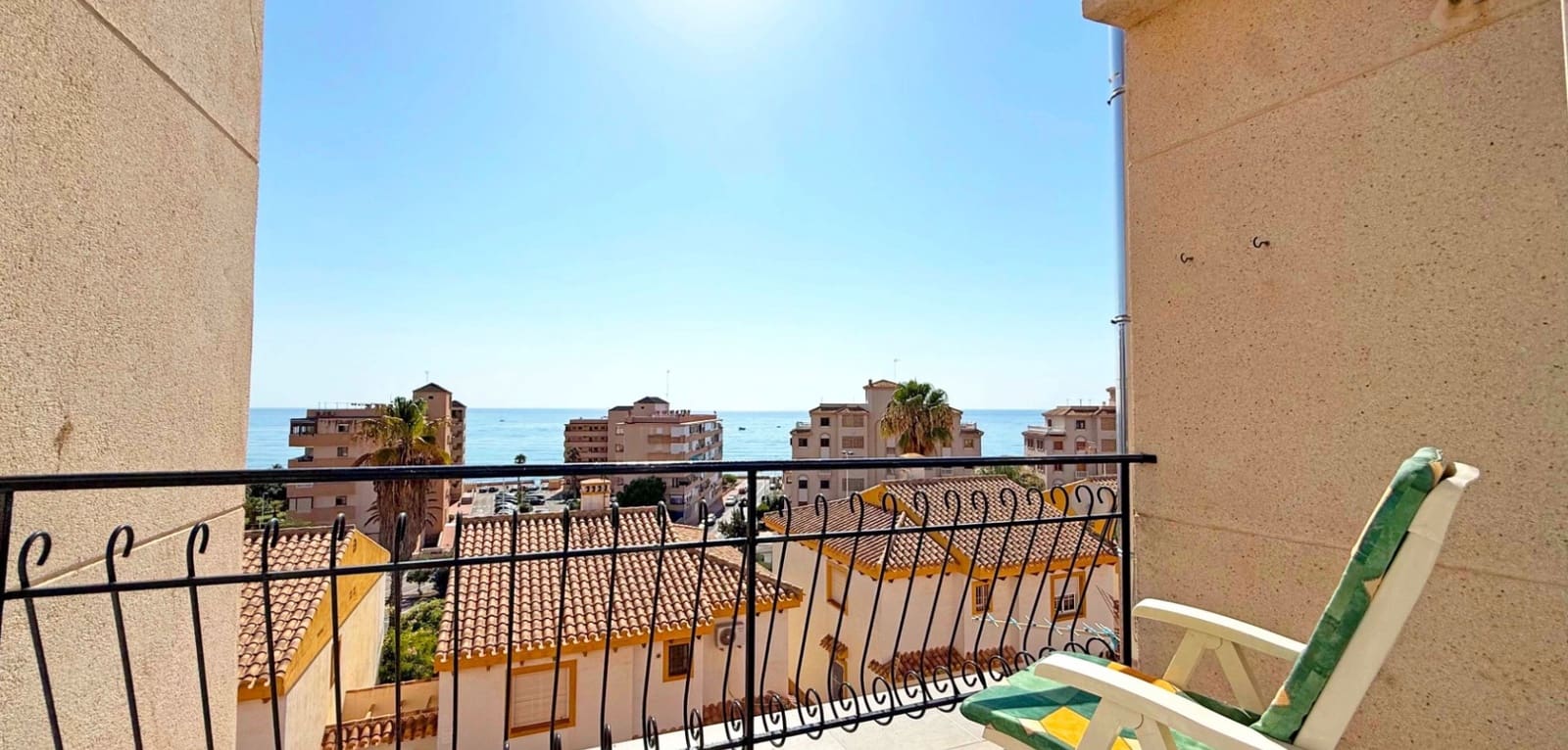 1 bedroom Apartment for sale in Torrevieja with garage - € 199,000 (Ref: 9161004)