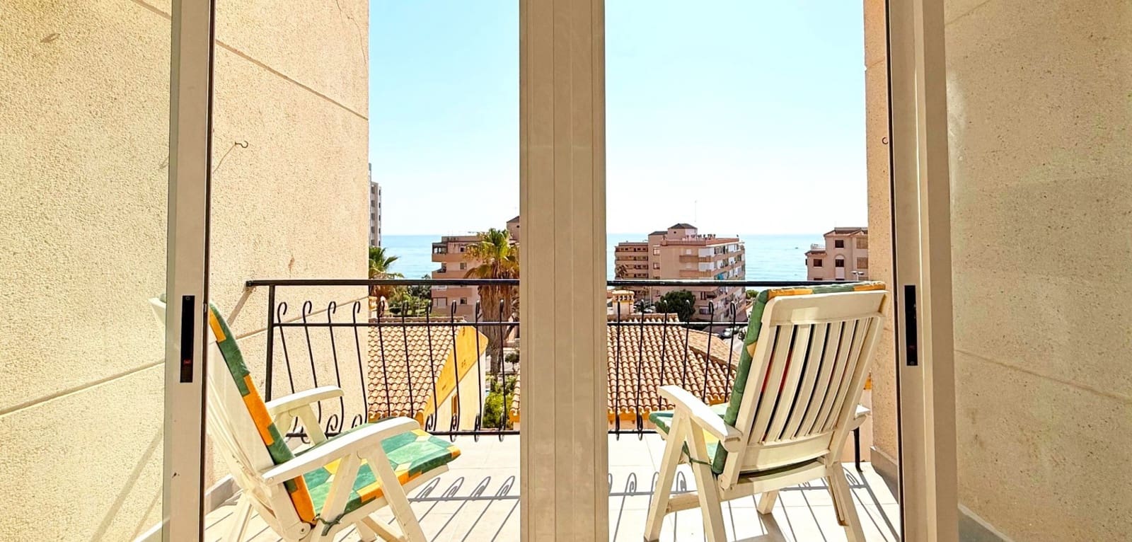 1 bedroom Apartment for sale in Torrevieja with garage - € 199,000 (Ref: 9161004)