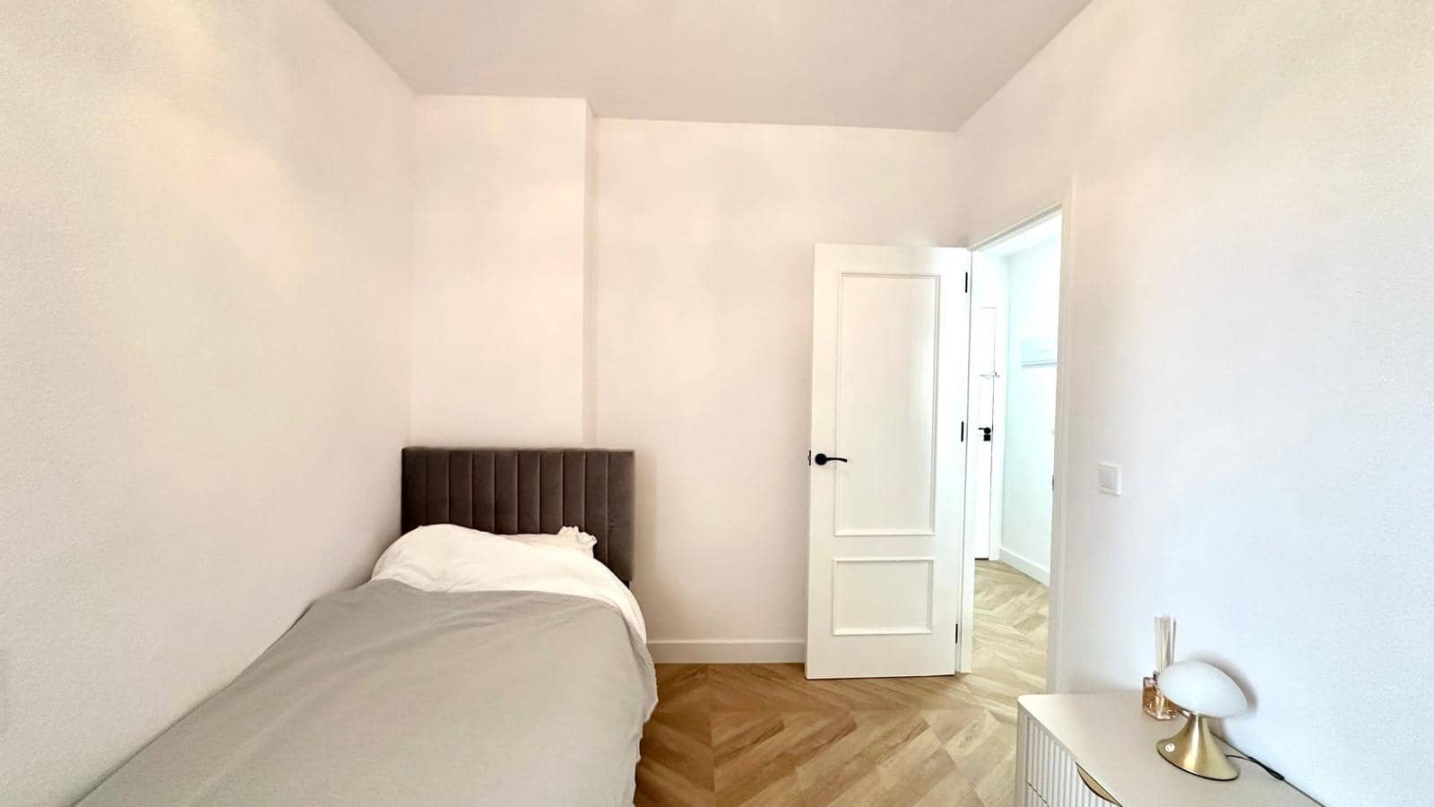 2 quarto Apartamento para venda em Torrevieja com piscina - 165 000 € (Ref: 9161006)