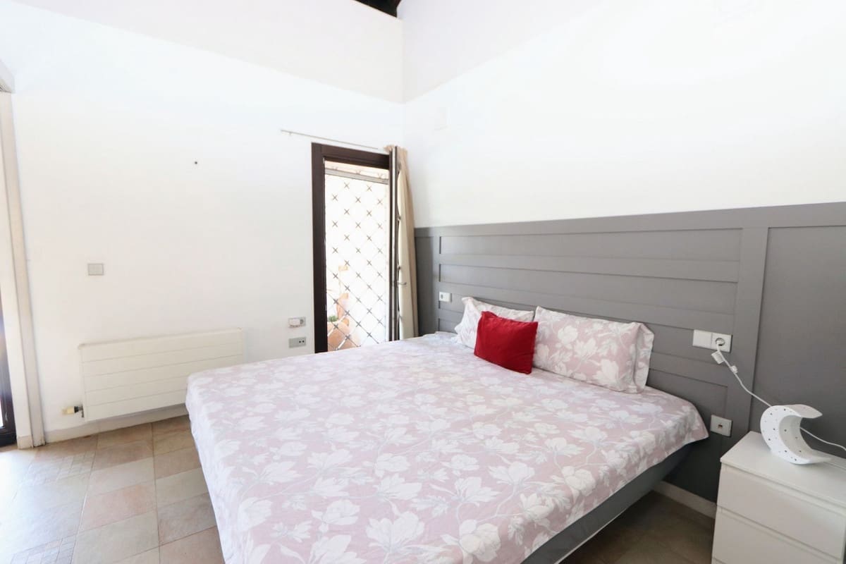 2 camera da letto Villa in vendita in Sucina con piscina garage - 274.995 € (Rif: 9161010)